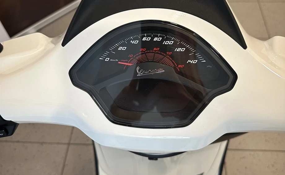 Angebot Vespa Sprint 125 Bild 5: Angebot Vespa Sprint 125