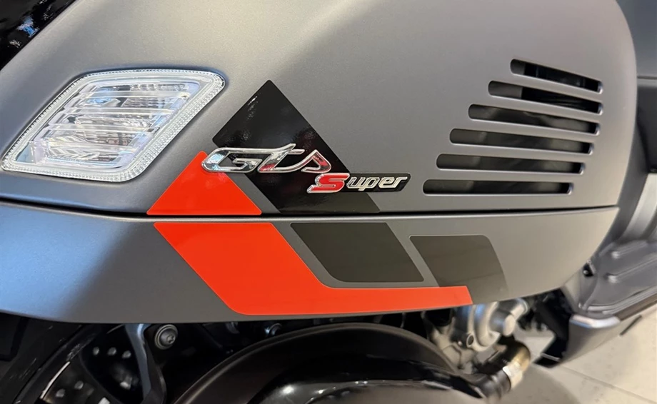 Angebot Vespa GTS 310 SuperSport Bild 2: Angebot Vespa GTS 310 SuperSport