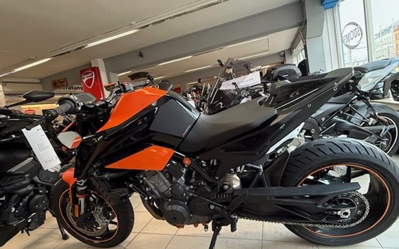 Gebrauchtmotorrad KTM 890 Duke - Bild 4