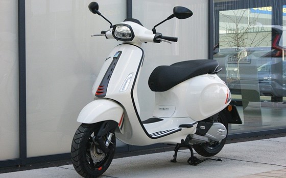 Neufahrzeug Vespa Sprint 125 S - Bild 12 Neufahrzeug Vespa Sprint 125 S - Bild 12