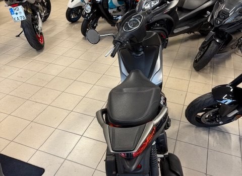 Gebrauchtmotorrad Piaggio Medley 125 S - Bild 3