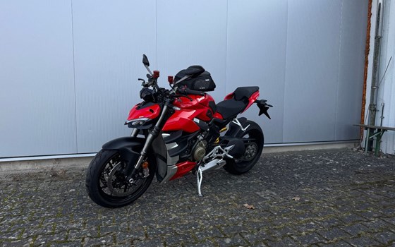 Gebrauchtmotorrad Ducati Streetfighter V4 - Bild 5