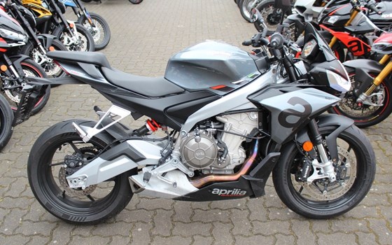 Gebrauchtmotorrad Aprilia Tuono 660 - Bild 1