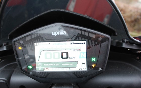 Gebrauchtmotorrad Aprilia Tuono 660 - Bild 5