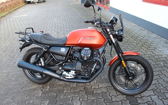 Gebrauchtmotorrad Moto Guzzi V7 Stone - Bild 1