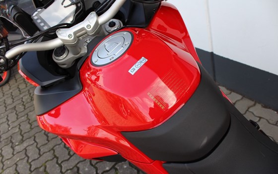 Gebrauchtmotorrad Ducati Multistrada V2 S - Bild 14