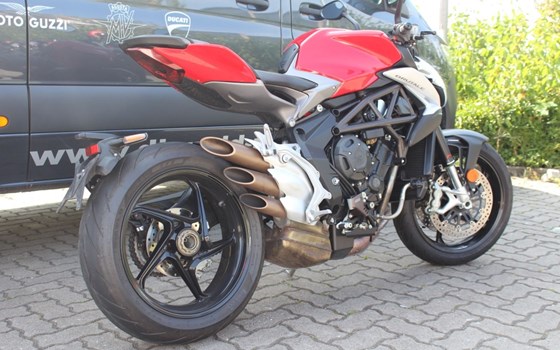 Gebrauchtmotorrad MV Agusta Brutale 800 R - Bild 7