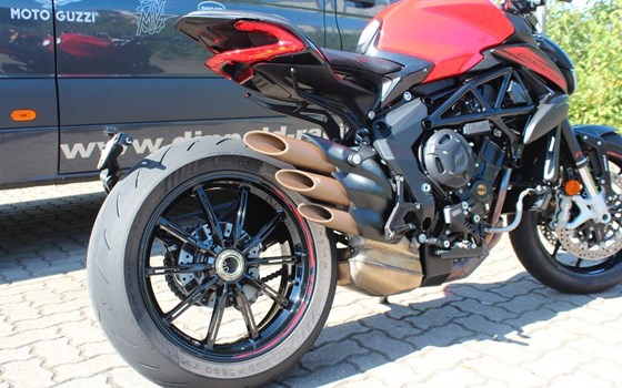 Gebrauchtmotorrad MV Agusta Dragster 800 - Bild 10