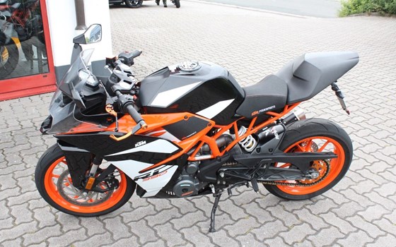 Gebrauchtmotorrad KTM RC 390 - Bild 1
