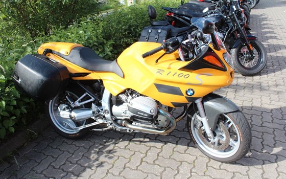 Gebrauchtmotorrad BMW R 1100 S - Bild 2