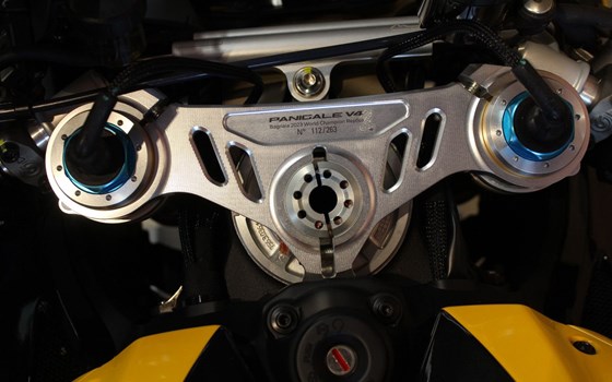 Neufahrzeug Ducati Panigale V4 - Bild 9