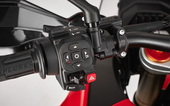 Neufahrzeug MV Agusta Enduro Veloce - Bild 11