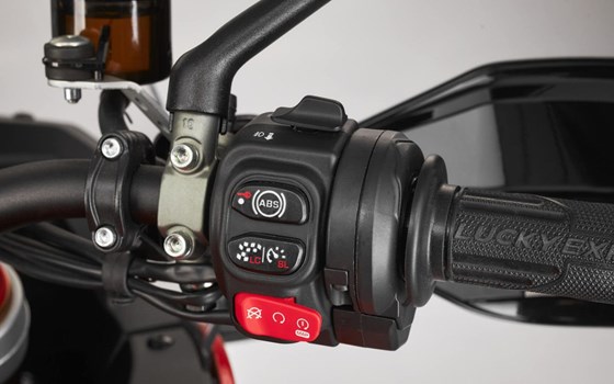 Neufahrzeug MV Agusta Enduro Veloce - Bild 12