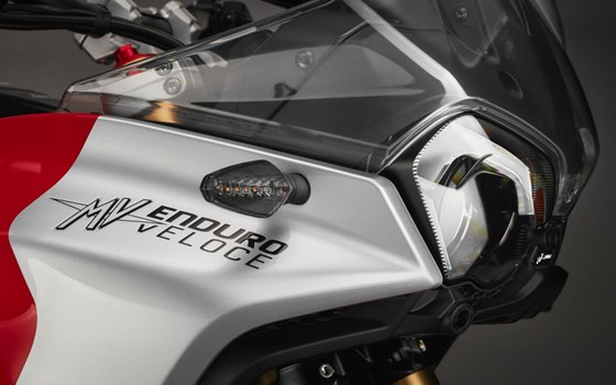 Neufahrzeug MV Agusta Enduro Veloce - Bild 6