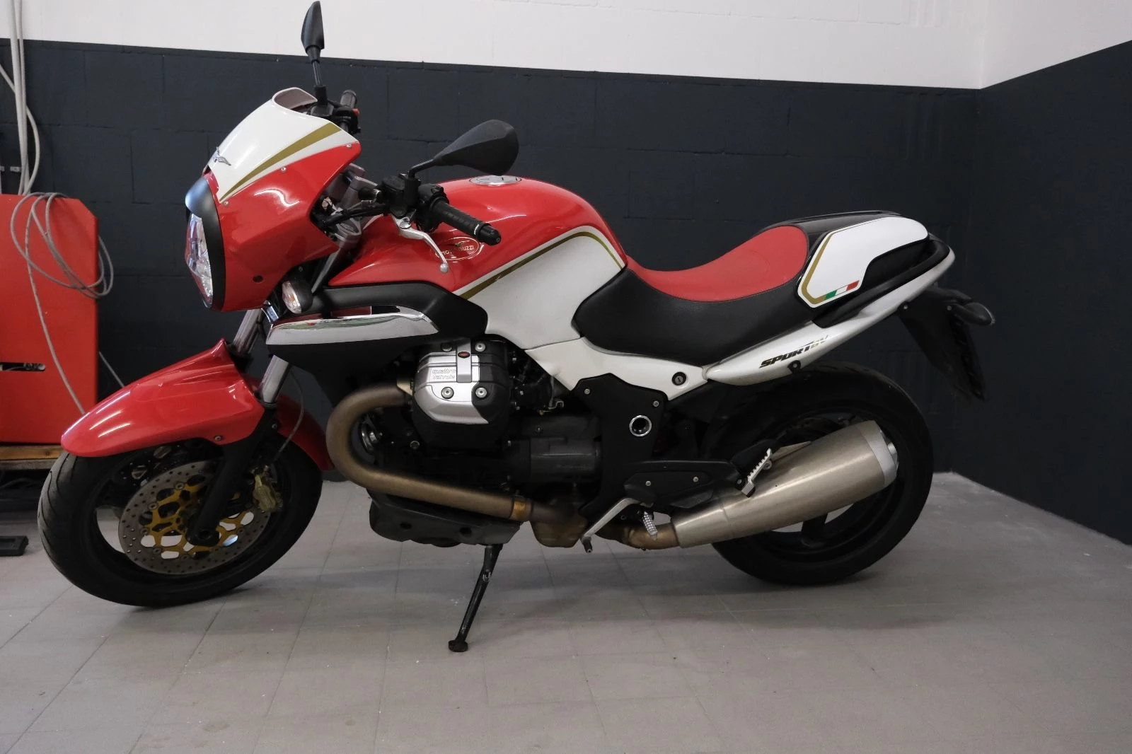 Moto Guzzi Sport 1100