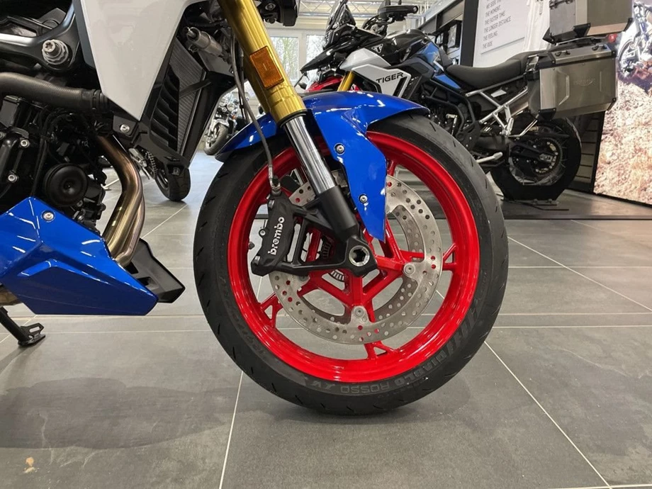 Angebot BMW F 900 R Bild 8: Angebot BMW F 900 R