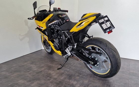 Neufahrzeug Suzuki GSX-8R - Bild 2 Neufahrzeug Suzuki GSX-8R - Bild 2