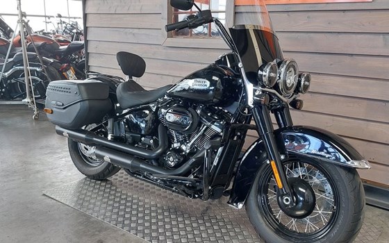 Gebrauchtmotorrad Harley-Davidson Softail Heritage Classic FLHC - Bild 3