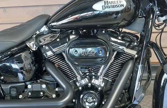 Gebrauchtmotorrad Harley-Davidson Softail Heritage Classic FLHC - Bild 4