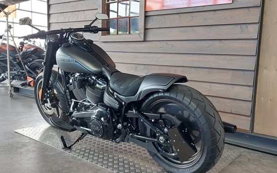 Gebrauchtmotorrad Harley-Davidson Softail Heritage Classic 114 FLHCS - Bild 13