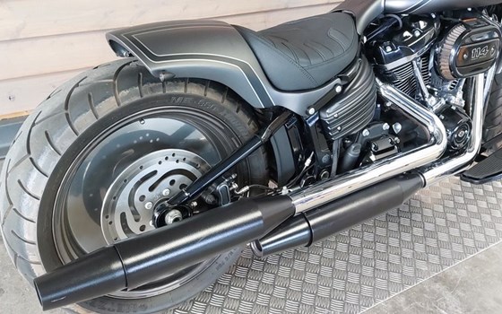 Gebrauchtmotorrad Harley-Davidson Softail Heritage Classic 114 FLHCS - Bild 6