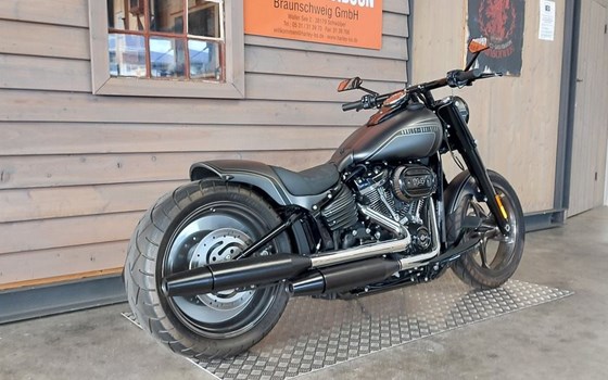 Gebrauchtmotorrad Harley-Davidson Softail Heritage Classic 114 FLHCS - Bild 7