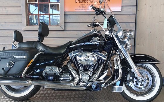 Gebrauchtmotorrad Harley-Davidson Road King Custom FLHRS - Bild 2
