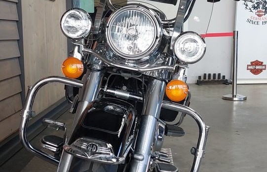 Gebrauchtmotorrad Harley-Davidson Road King Custom FLHRS - Bild 9