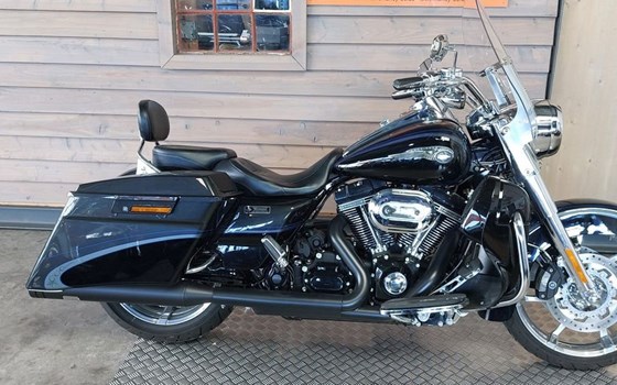 Gebrauchtmotorrad Harley-Davidson Touring Road King FLHR - Bild 2