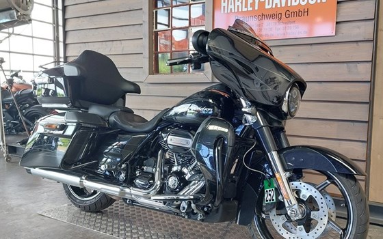 Gebrauchtmotorrad Harley-Davidson FXR Super Glide - Bild 3