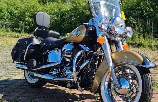 Gebrauchtmotorrad Harley-Davidson Softail Heritage Classic FLSTC - Bild 2
