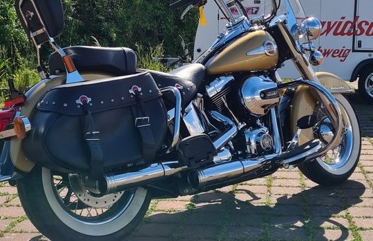 Gebrauchtmotorrad Harley-Davidson Softail Heritage Classic FLSTC - Bild 5