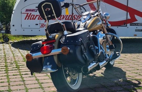 Gebrauchtmotorrad Harley-Davidson Softail Heritage Classic FLSTC - Bild 6
