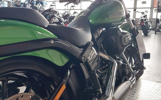 Gebrauchtmotorrad Harley-Davidson Softail Breakout FXSB - Bild 11