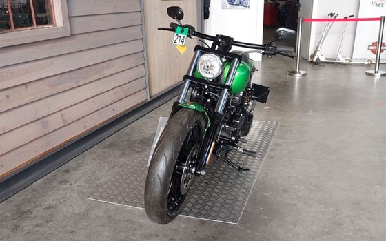 Gebrauchtmotorrad Harley-Davidson Softail Breakout FXSB - Bild 4