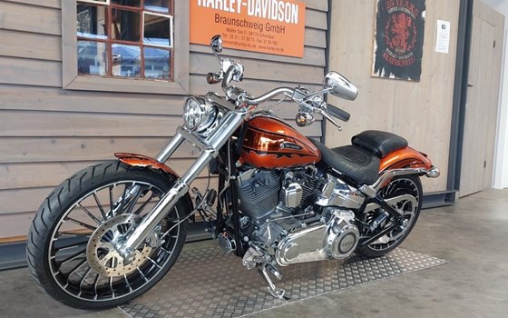 Gebrauchtmotorrad Harley-Davidson CVO Breakout FXSBSE - Bild 11