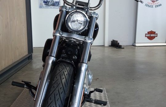 Gebrauchtmotorrad Harley-Davidson Softail Standard FXST - Bild 10