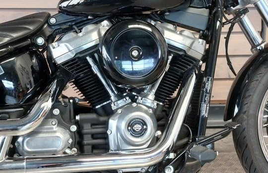 Gebrauchtmotorrad Harley-Davidson Softail Standard FXST - Bild 4