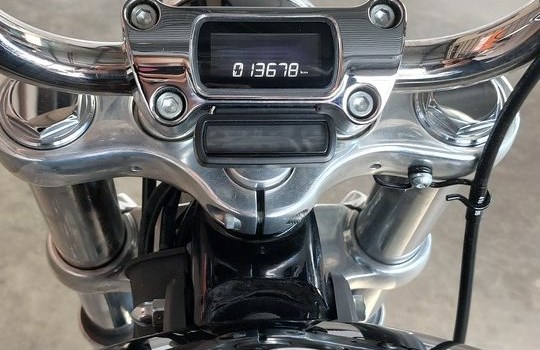 Gebrauchtmotorrad Harley-Davidson Softail Standard FXST - Bild 9