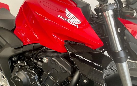 Neufahrzeug Honda CB1000 Hornet - Bild 9 Neufahrzeug Honda CB1000 Hornet - Bild 9
