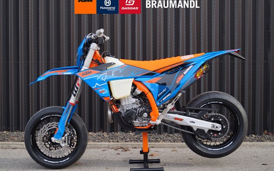 Neufahrzeug KTM 500 EXC-F CHAMPION EDITION - Bild 7 Neufahrzeug KTM 500 EXC-F CHAMPION EDITION - Bild 7