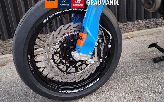 Neufahrzeug KTM 500 EXC-F CHAMPION EDITION - Bild 5 Neufahrzeug KTM 500 EXC-F CHAMPION EDITION - Bild 5
