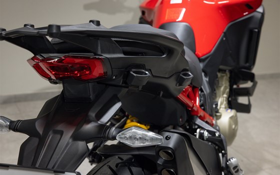 Neufahrzeug Ducati Multistrada V4 S - Bild 11 Neufahrzeug Ducati Multistrada V4 S - Bild 11