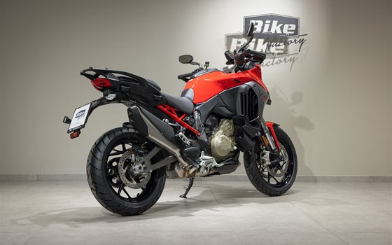 Neufahrzeug Ducati Multistrada V4 S - Bild 2 Neufahrzeug Ducati Multistrada V4 S - Bild 2