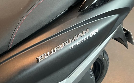 Gebrauchtmotorrad Suzuki Burgman Street 125EX - Bild 7