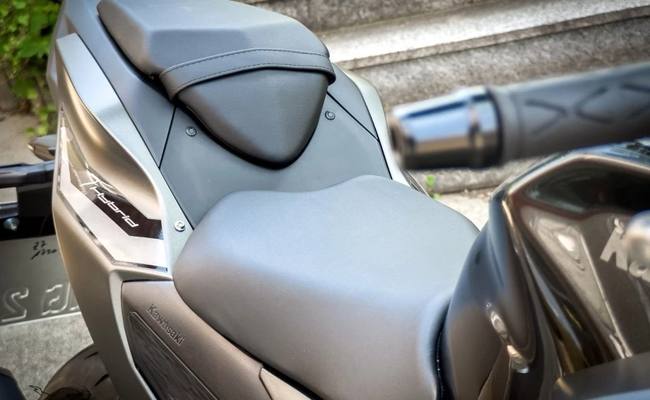 Angebot Kawasaki Z7 Hybrid Bild 10: Angebot Kawasaki Z7 Hybrid