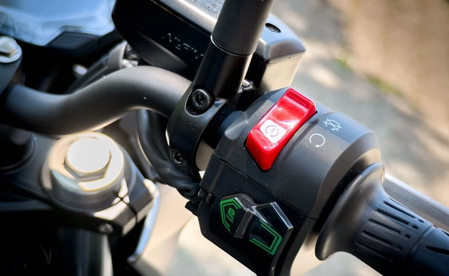 Angebot Kawasaki Z7 Hybrid Bild 16: Angebot Kawasaki Z7 Hybrid
