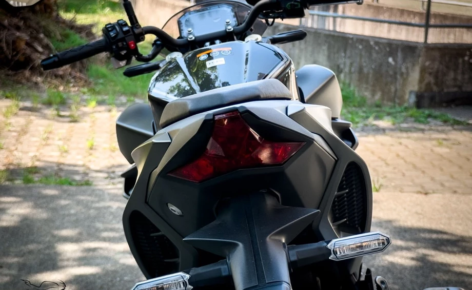 Angebot Kawasaki Z7 Hybrid Bild 17: Angebot Kawasaki Z7 Hybrid