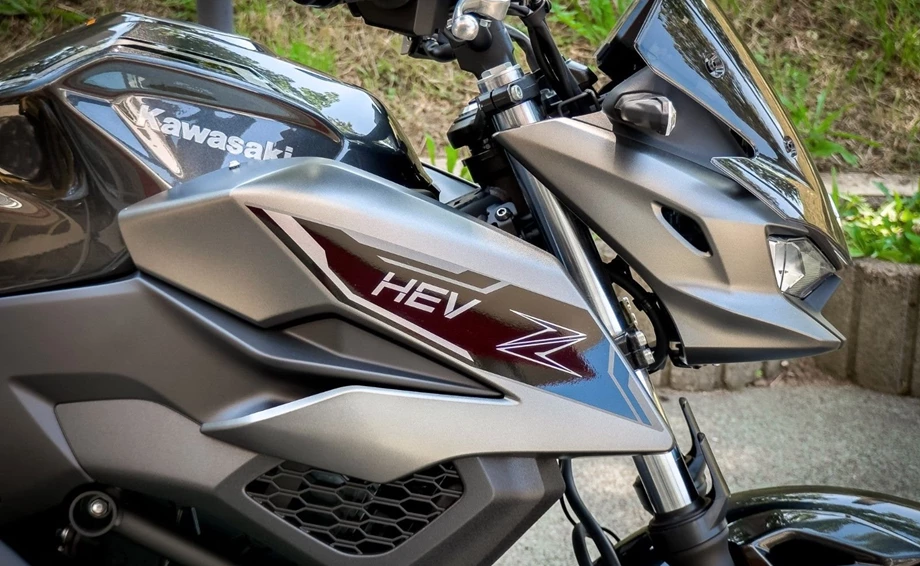 Angebot Kawasaki Z7 Hybrid Bild 5: Angebot Kawasaki Z7 Hybrid