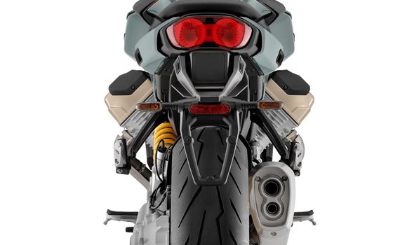 Neufahrzeug Moto Guzzi V100 Mandello S - Bild 6 Neufahrzeug Moto Guzzi V100 Mandello S - Bild 6